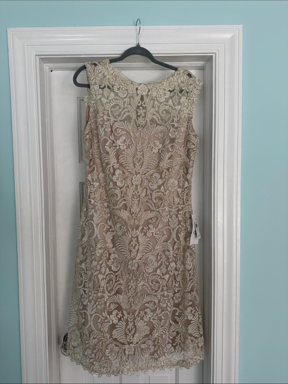 NEW Elegant Lace Dress